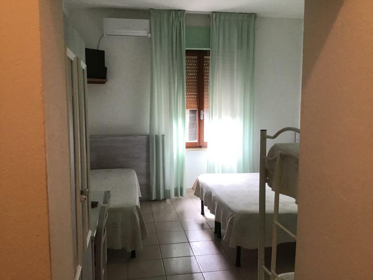 Hotel Villa Cristina Marina di Campo Esterno foto
